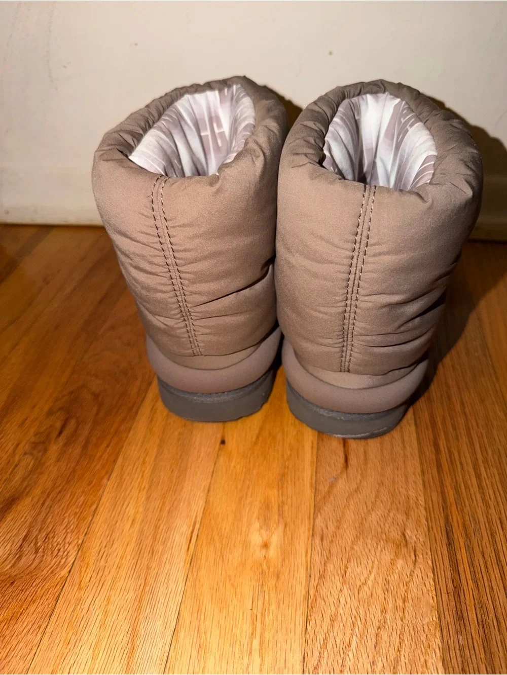 UGG padded pull